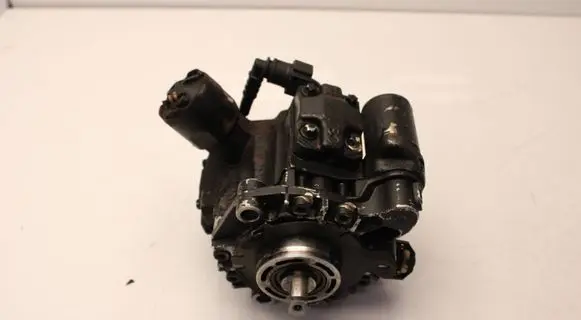 Ford Kuga I Fuel injection high pressure pump 5WS40163