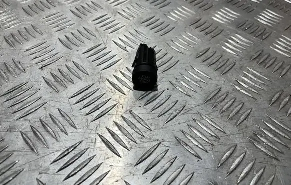 Renault Symbioz Engine start stop button switch 251503985R