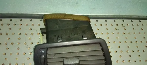 Dashboard side air vent grill/cover trim