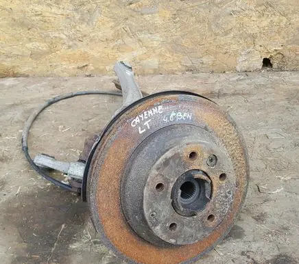 Porsche Cayenne (92A) Stub axle 