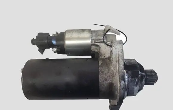 Volkswagen PASSAT B6 Starter motor