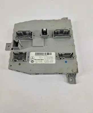 Mercedes-Benz C W205 Comfort/convenience module A2059006230