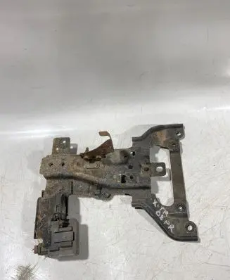 Nissan X-Trail T31 Radiator support slam panel bracket 