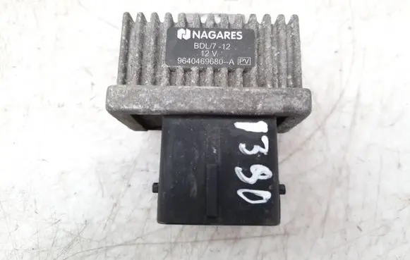 Renault Koleos I Glow plug pre-heat relay 9640469680A