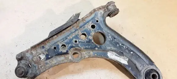 Volkswagen Golf III Front lower control arm/wishbone
