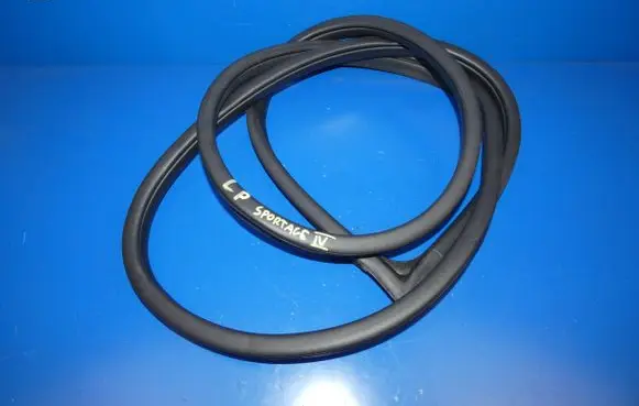 KIA Sportage Front door rubber seal 