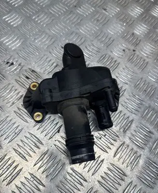 Land Rover Range Rover Sport L494 Engine coolant pipe/hose PA66GF30