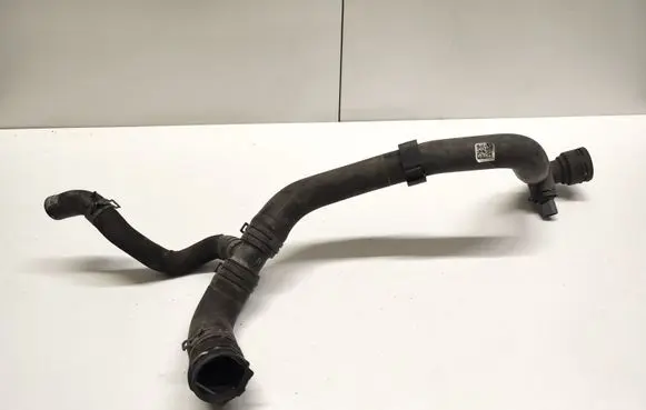 Audi A4 S4 B9 Engine coolant pipe/hose 8W0122055BN