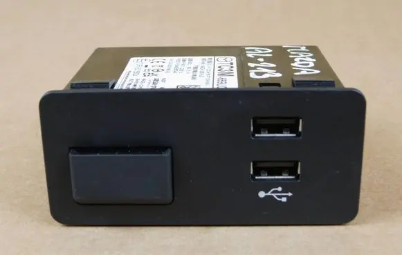 Mazda CX-5 II USB socket connector TC3M669U0B