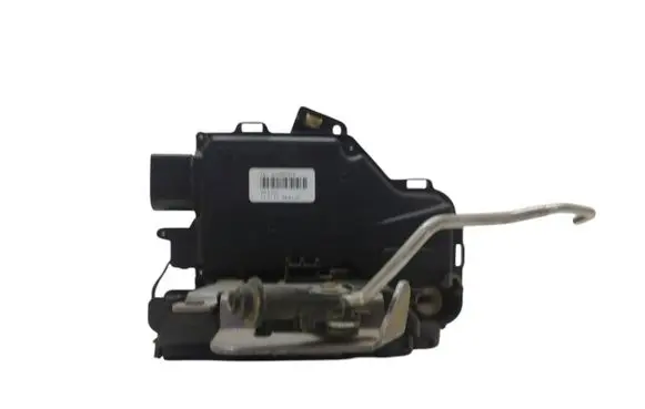 Audi A6 S6 C5 4B Front door lock 401837015