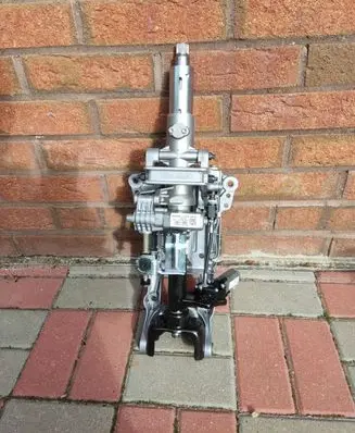 Steering wheel axle set