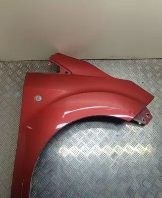 Ford Turneo Courier Fender
