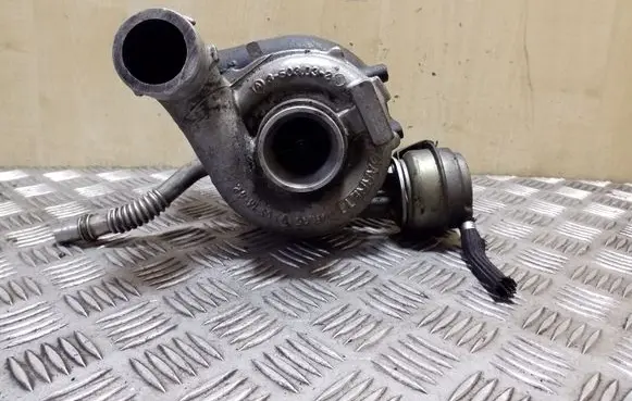 Audi A6 S6 C5 4B Turbo 8A3059145701S GT2052V 059145701S