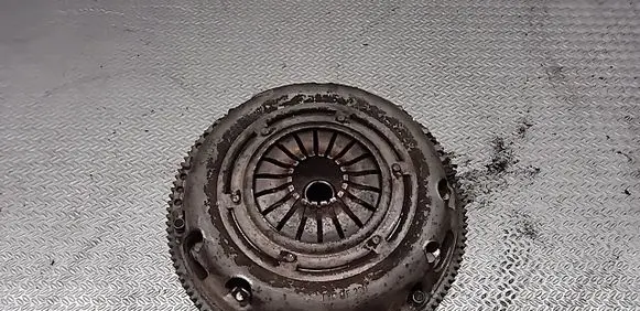 Volkswagen Polo Clutch set kit 030105271D 036141032H