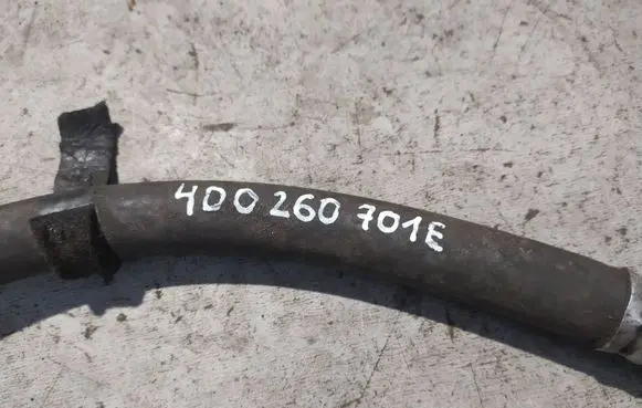 Audi A8 S8 D3 4E Air conditioning (A/C) pipe/hose 4D0260701E