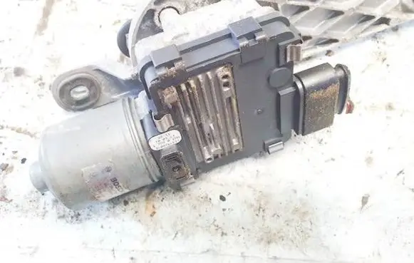 Volkswagen Phaeton Wiper motor 1137328076 039011705