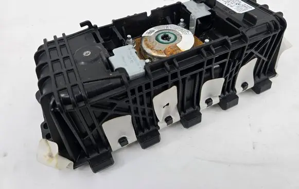 BMW 1 F40 Passenger airbag 34268833F 39682295707 23B1391T0906