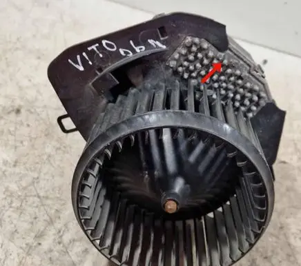 Volkswagen Multivan T6 Heater blower motor/fan resistor 7E5820021B 0130115670 16477348