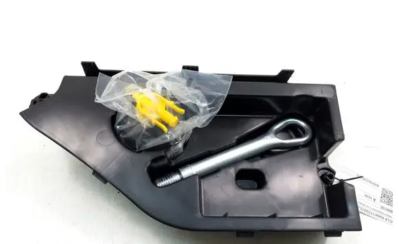 Mercedes-Benz CLA C117 X117 W117 Tool set A2468900188