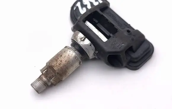 Mercedes-Benz CLS C218 AMG Tire pressure sensor A0009050030