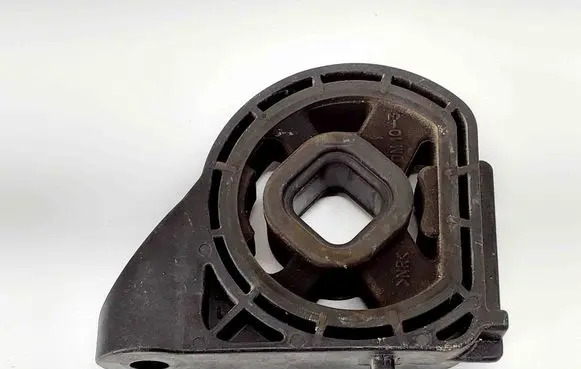 Radiator support slam panel bracket