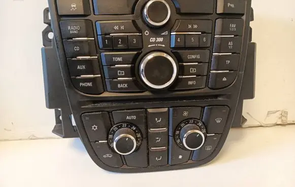 Opel Meriva B A set of switches 13346041 28273777 101119A20632