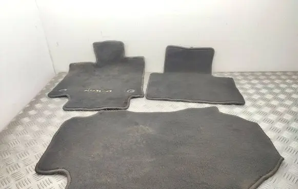 Toyota RAV 4 (XA50) Car floor mat set