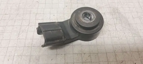 Toyota Avensis T250 Detonation knock sensor 8961502020 1710001110