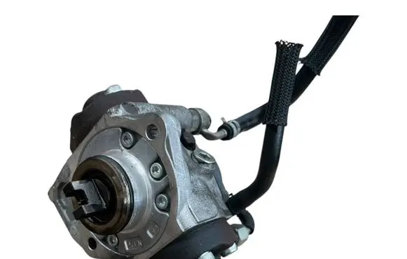 Mazda CX-3 Fuel injection high pressure pump S55013800