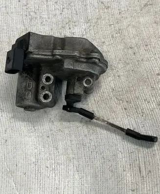 Audi A4 S4 B7 8E 8H Intake manifold valve actuator/motor 059129086 A2C53112910