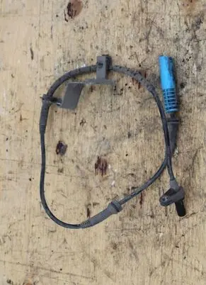 BMW 7 E65 E66 ABS brake wheel speed sensor 6908705