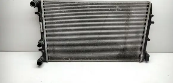 Skoda Fabia Mk1 (6Y) Coolant radiator 6Q0121253R