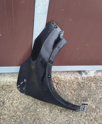 Renault Captur Fender 631001642R