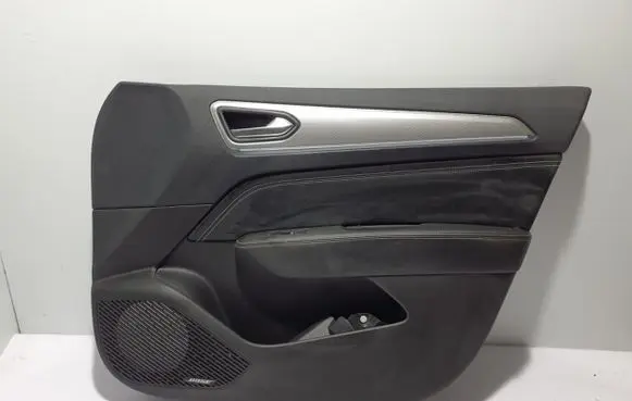 Renault Arkana Front door card panel trim 809006333R