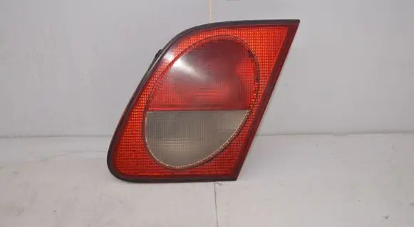 Mercedes-Benz E W210 Tailgate rear/tail lights A2108201064