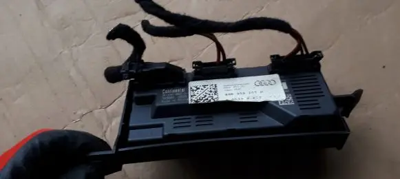 Tailgate/trunk control unit/module