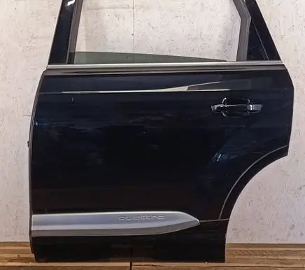 Audi Q7 4M Rear door 4M0833051E