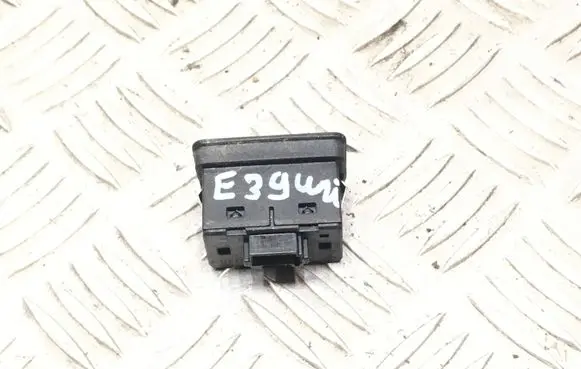 BMW 5 E39 Electric window control switch 8368974