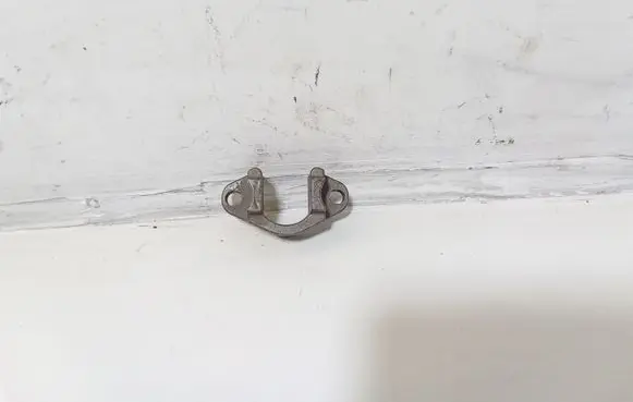 BMW 5 E60 E61 Fuel Injector clamp holder