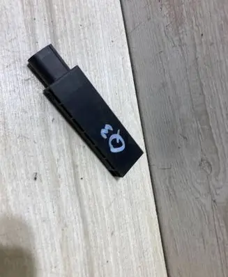 Audi Q3 F3 Keyless system antenna 5Q0962131