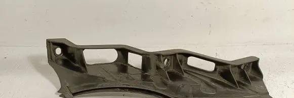 Volkswagen PASSAT B6 Front bumper mounting bracket 3C0807889