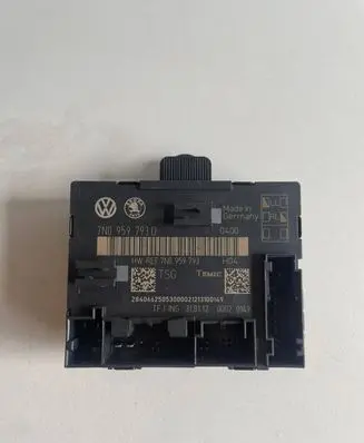 Skoda Yeti (5L) Door control unit/module 7N0959793D 7N0959793