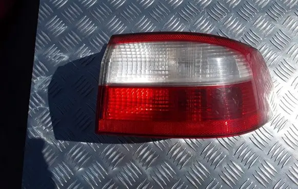 Renault Laguna II Rear/tail lights 8200002474