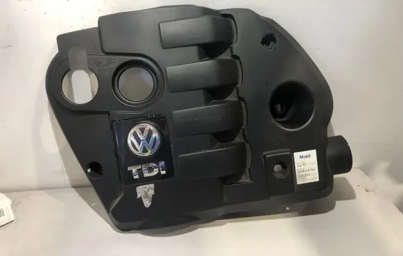 Volkswagen PASSAT B5.5 Engine cover (trim) 038103925