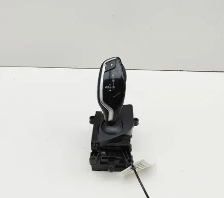 BMW 5 G30 G31 G38 Gear shifter/selector 9458752