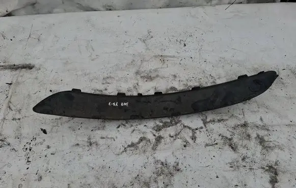 Peugeot 307 Front bumper splitter molding 9634013377 D9634013377