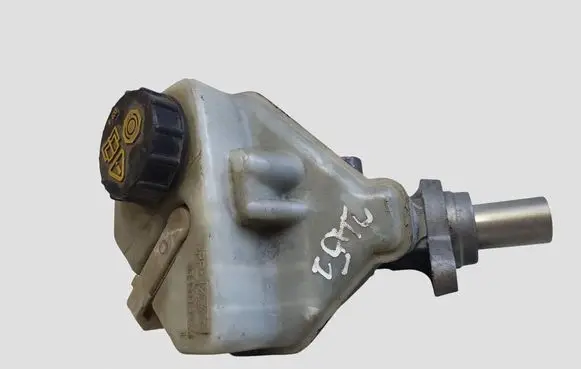 Volvo V60 Master brake cylinder 03350885561 03350885571