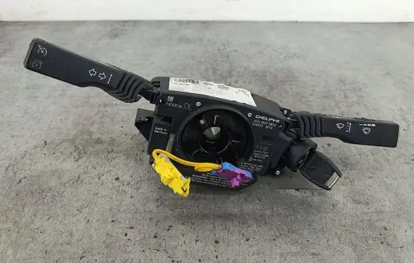 Opel Vectra C Wiper turn signal indicator stalk/switch 13162134DLGMDELPHI