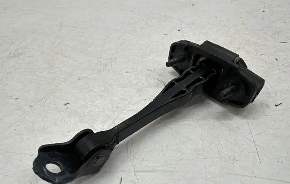 Ford Puma Rear door check strap stopper