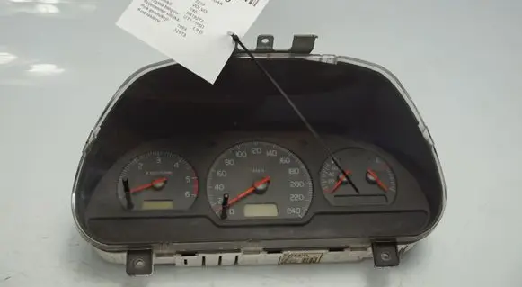 Volvo S40, V40 Speedometer (instrument cluster) 30887692/B